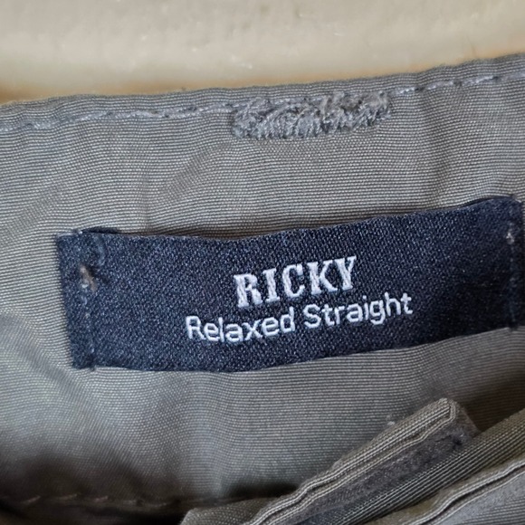 True Religion Ricky Relaxed Straight Men's board‎ Shorts Size 36 Olive Green - Picture 3 of 11